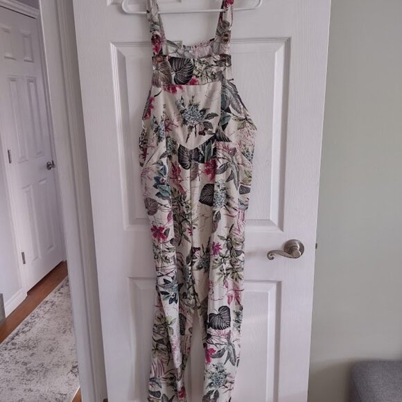 Wide Leg Overalls - Picture 1 of 4